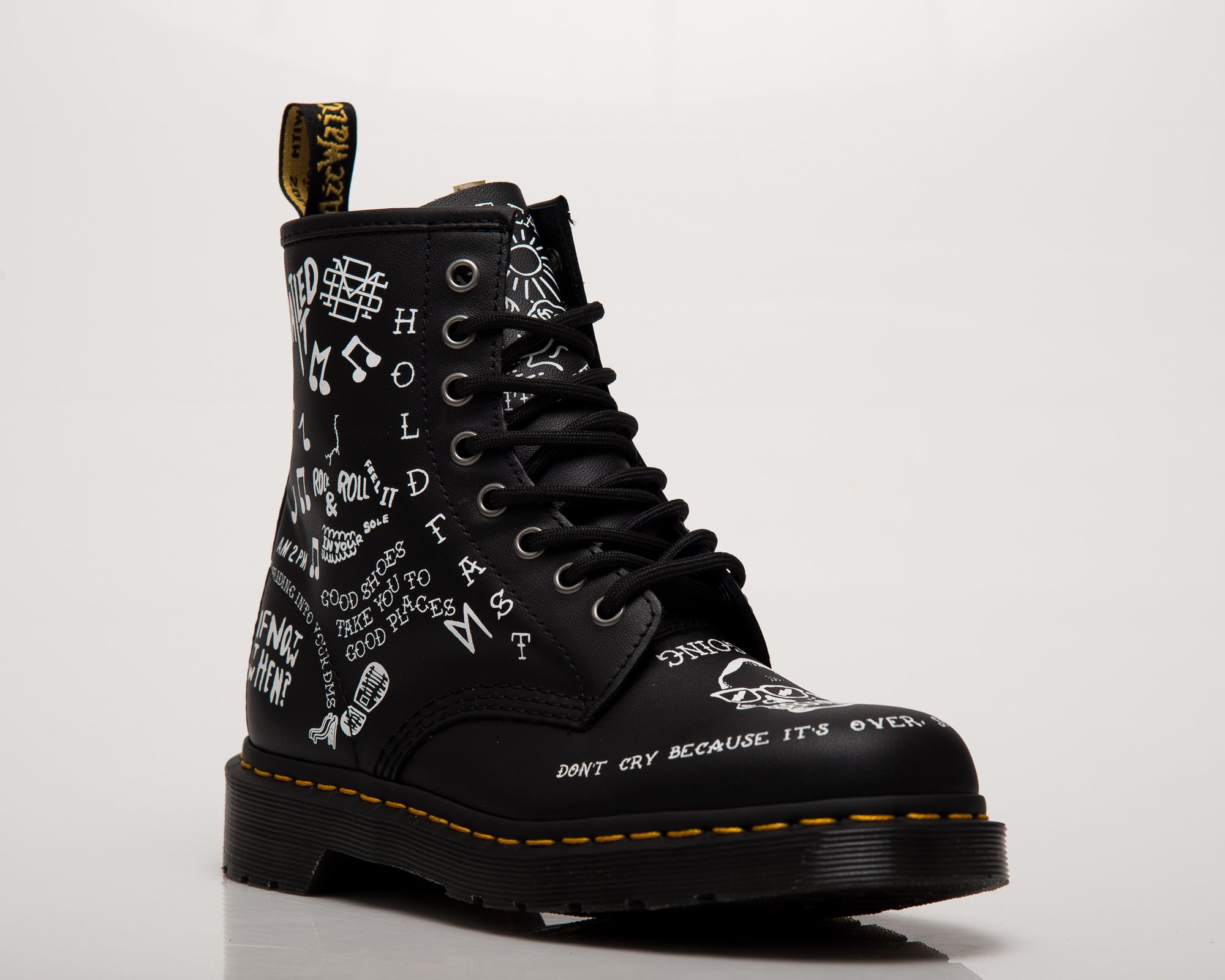 Dr martens scribble clearance