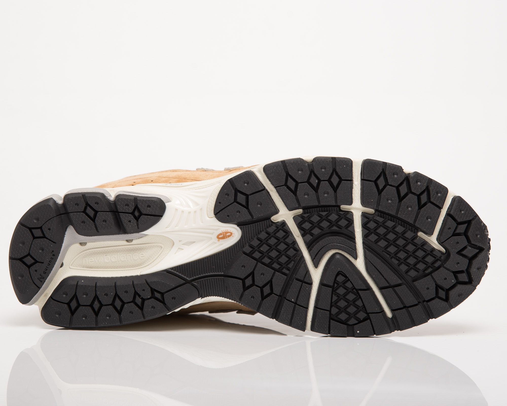 New Balance Unisex 2002R | M2002-RHM | Oranžinė | Ruda