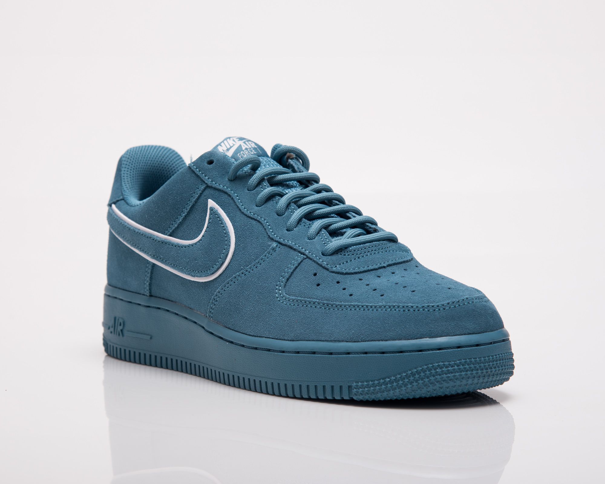 Nike Air Force 1 07 LV8 Suede AA1117 400 SIL