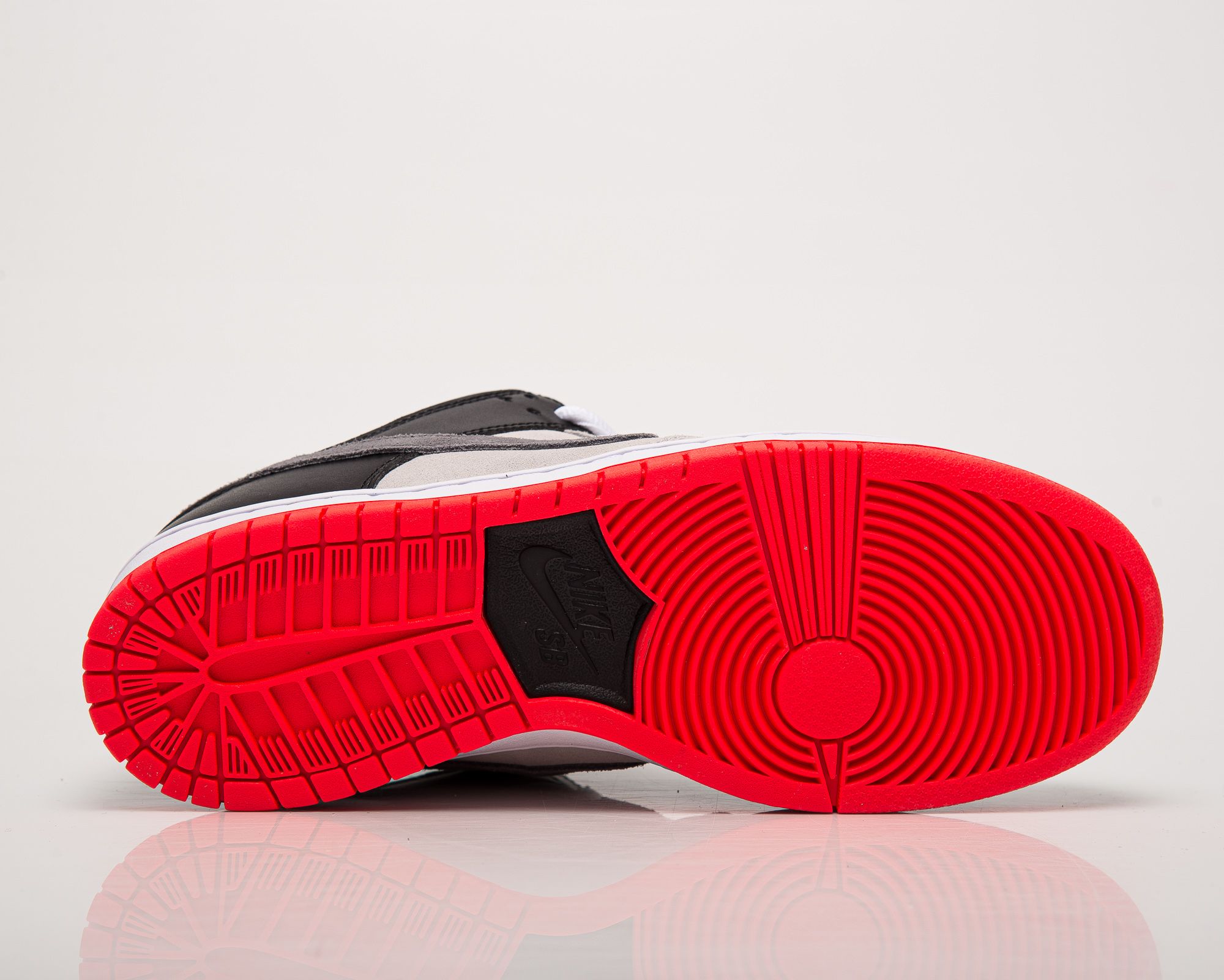 Nike sb dunk low pro iso infrared best sale