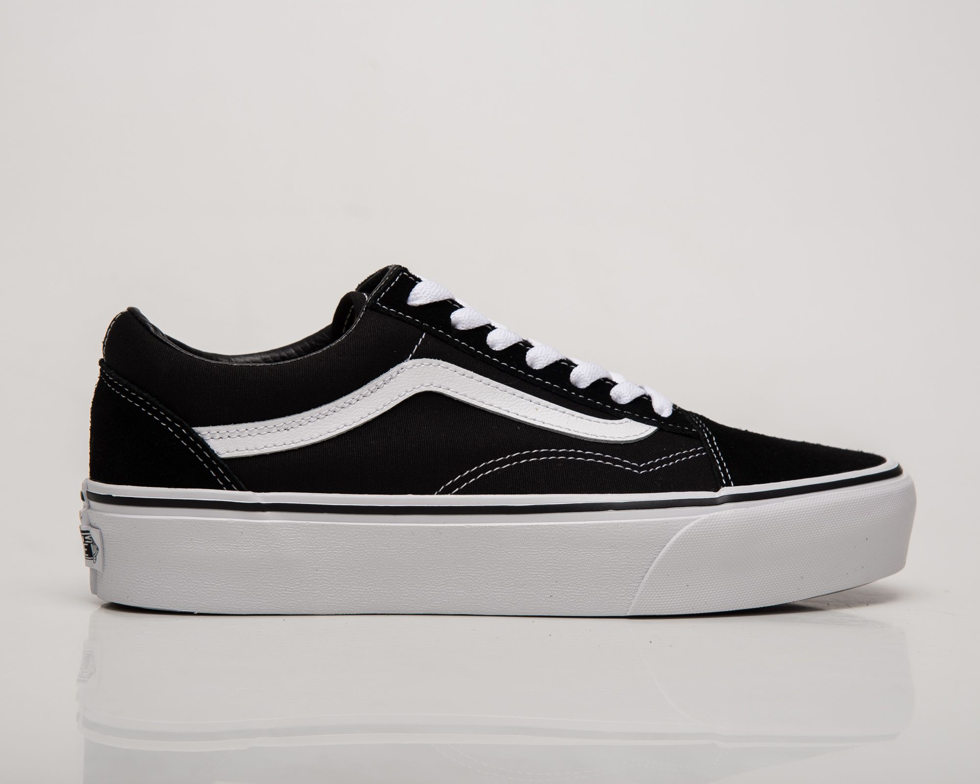 womens platform vans black