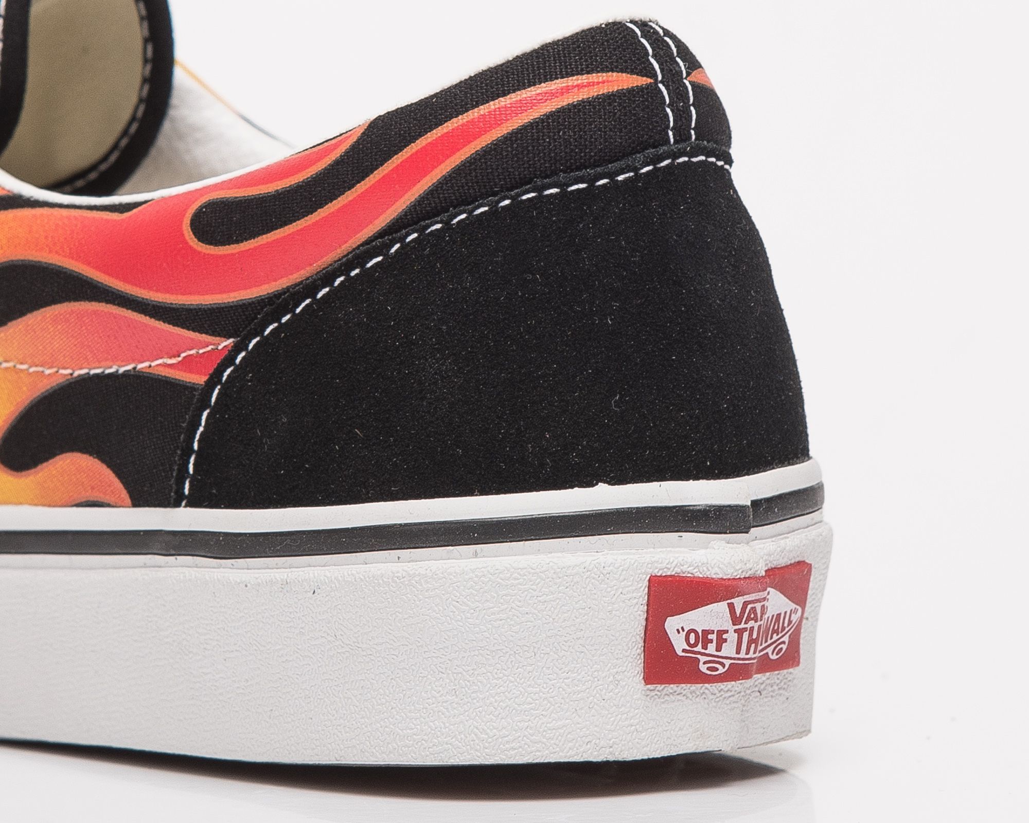 Vans Era Flame VN0A4BV4XEY Juoda SIL