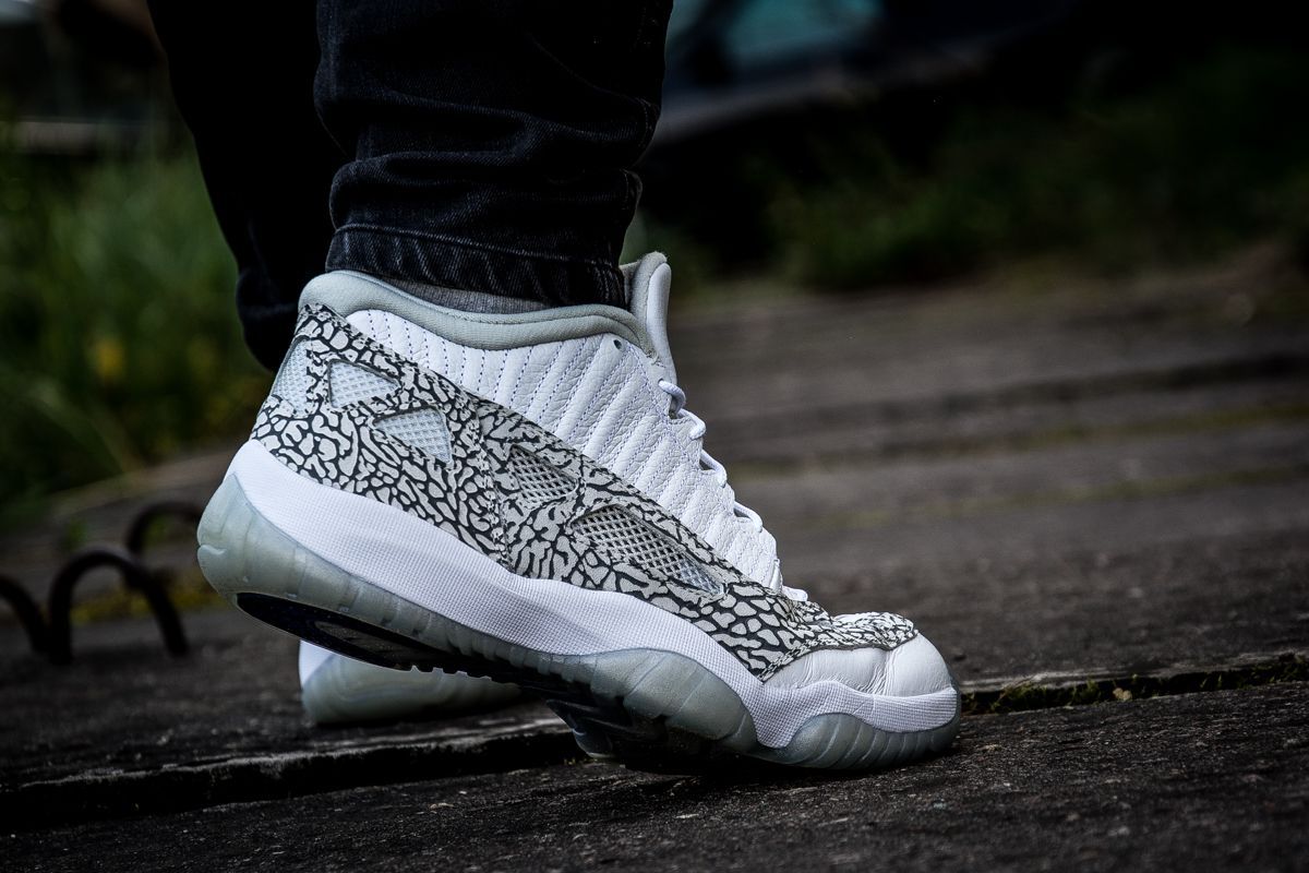Air Jordan 11 Retro Low IE Cobalt 306008 102 Balta Juoda SIL