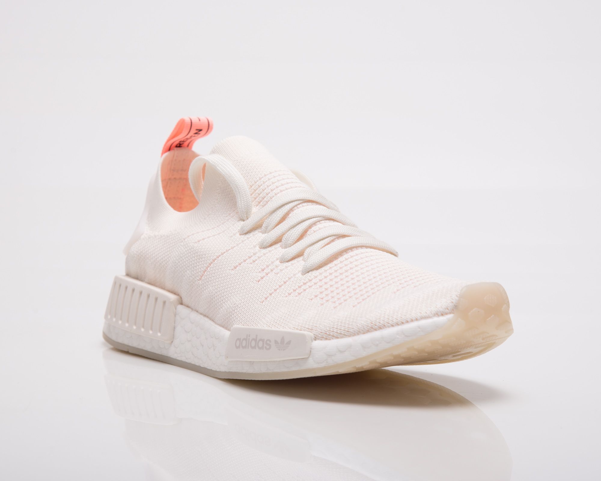 adidas Originals Wmns NMD R1 STLT Primeknit B37655 Balta SIL