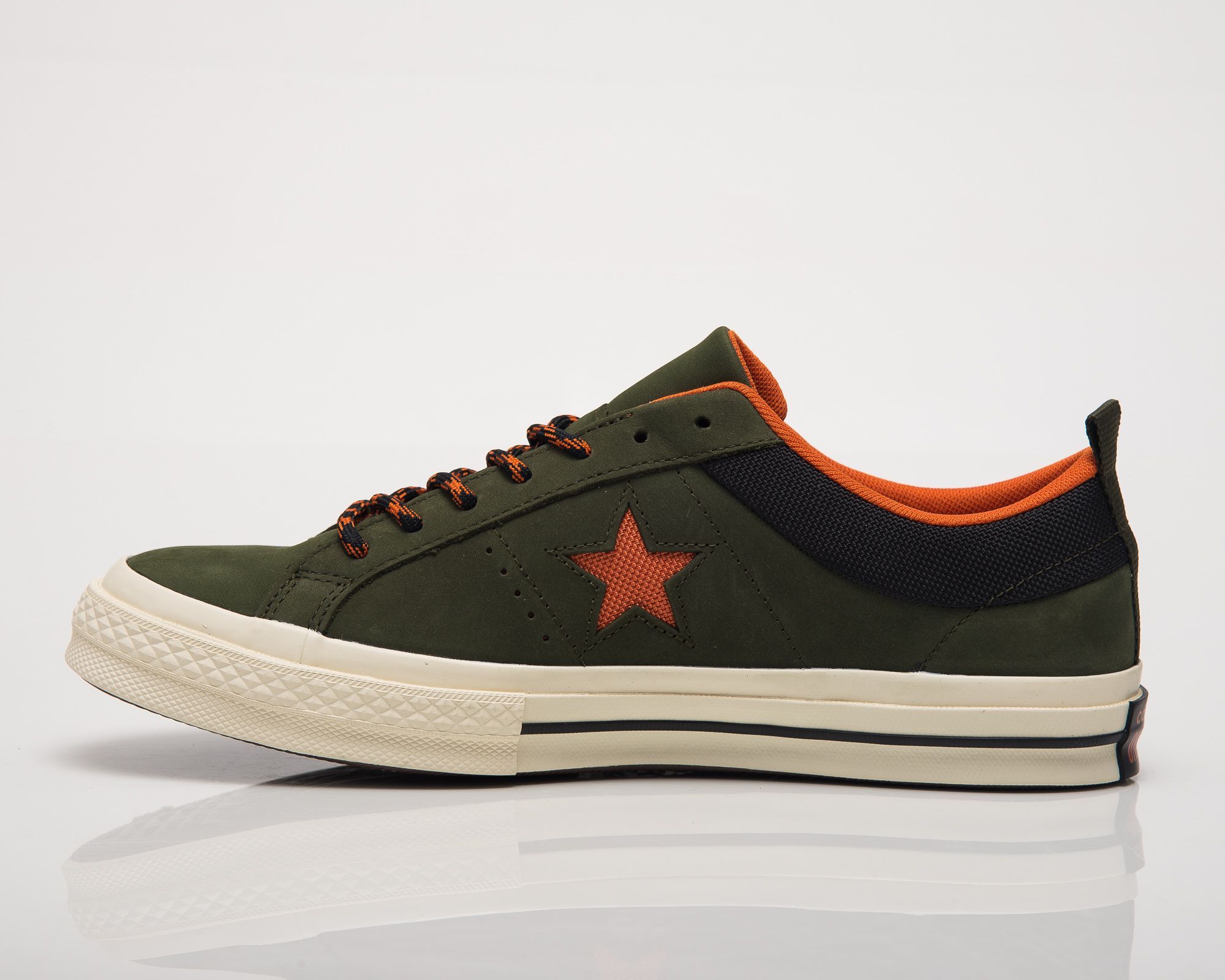 Converse One Star OX Sierra Leather Low Top 162544C SIL