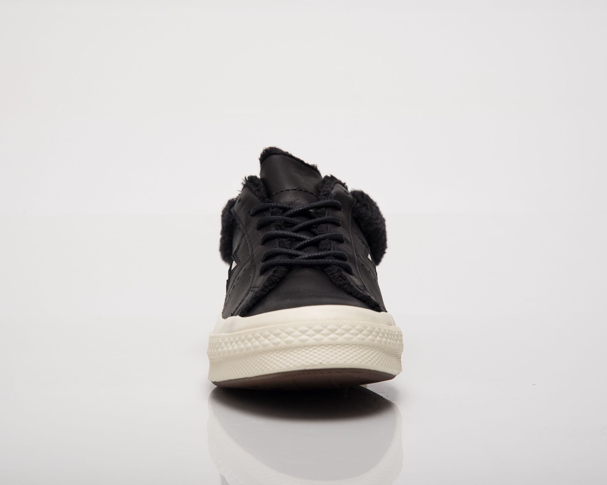 Converse One Star Street Warmer Leather Low Top 162601C SIL