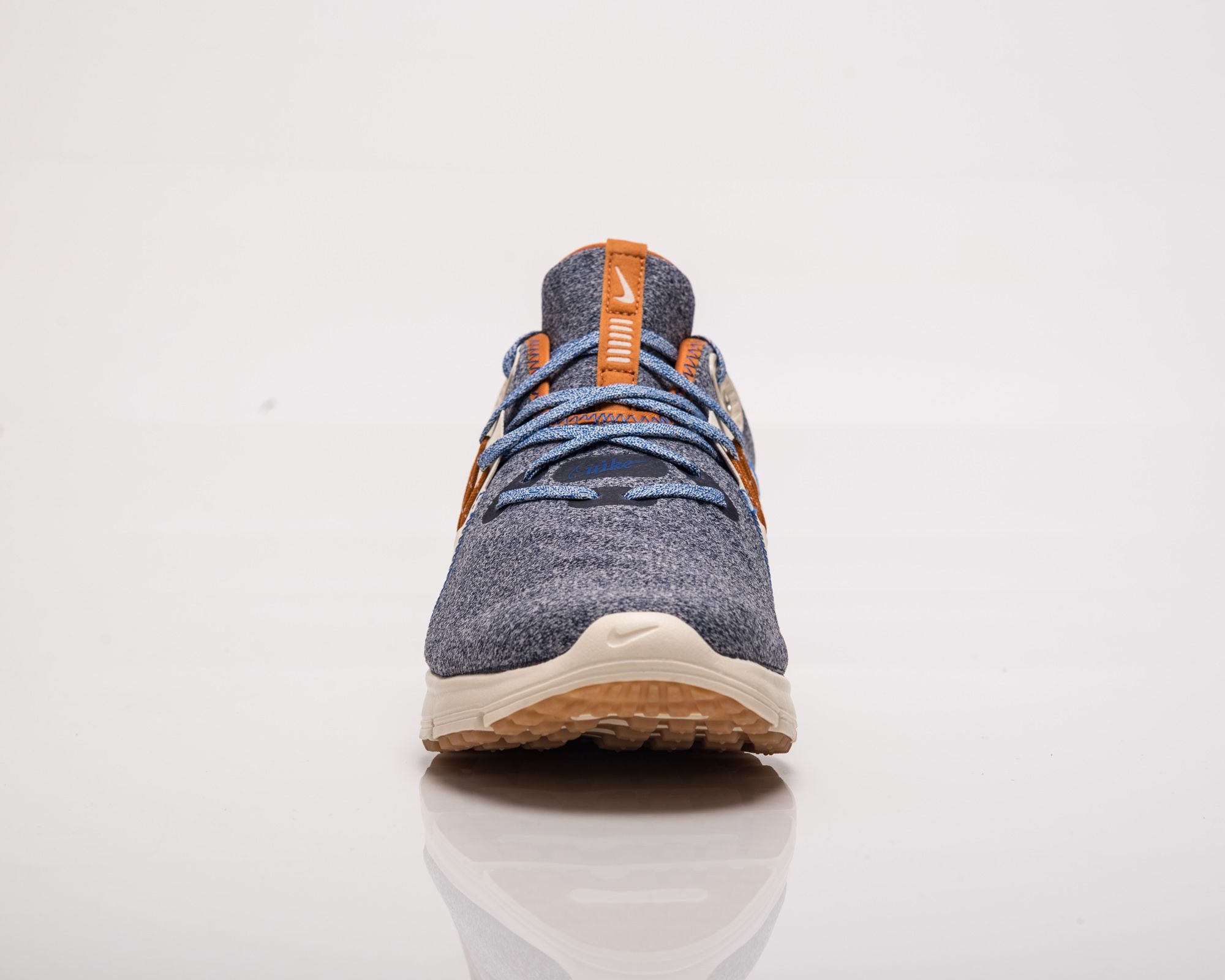 Nike Air Max Sequent 3 Premium VST AR0253 400 Juoda SIL
