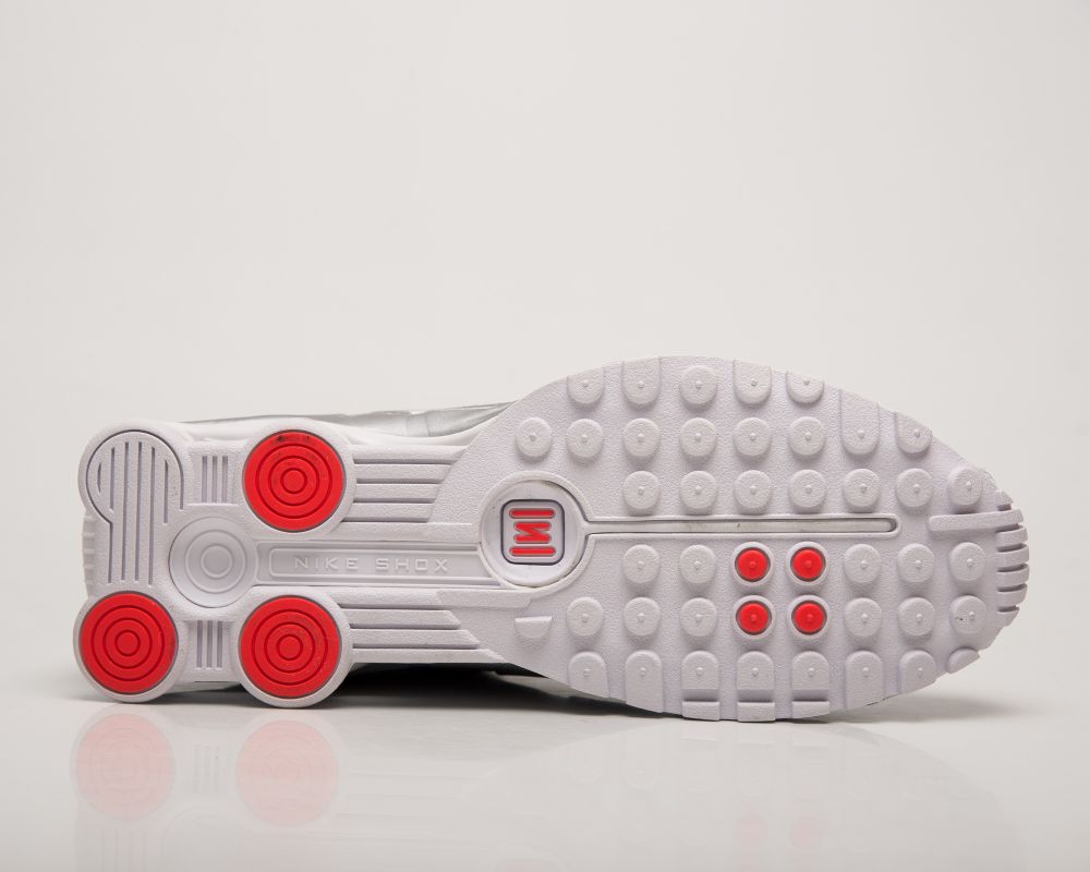 Nike Shox R4 | 104265-131 | Balta | SIL Nike Shox R4 | 104265-131 | Balta | SIL