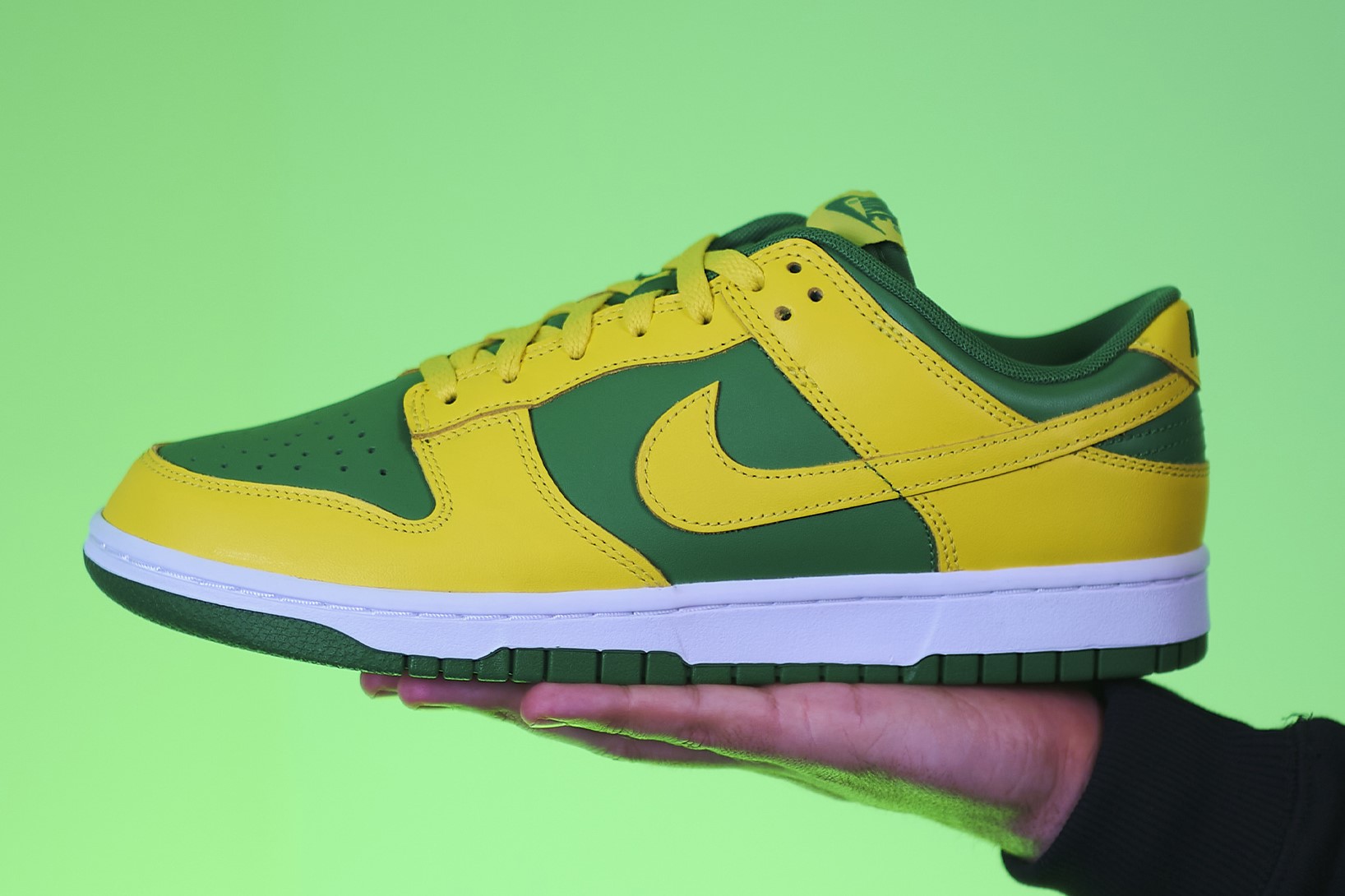 Nike Dunk Low Retro Reverse Brazil
