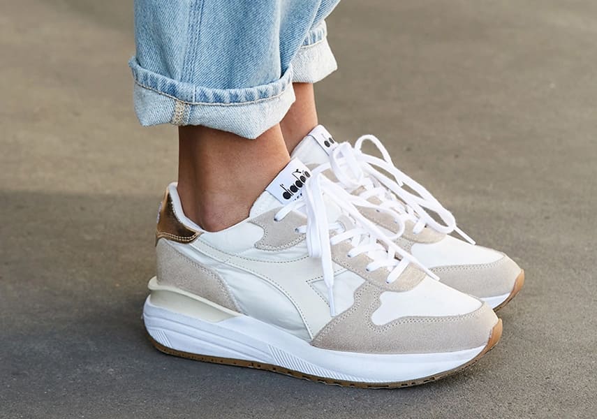 Diadora